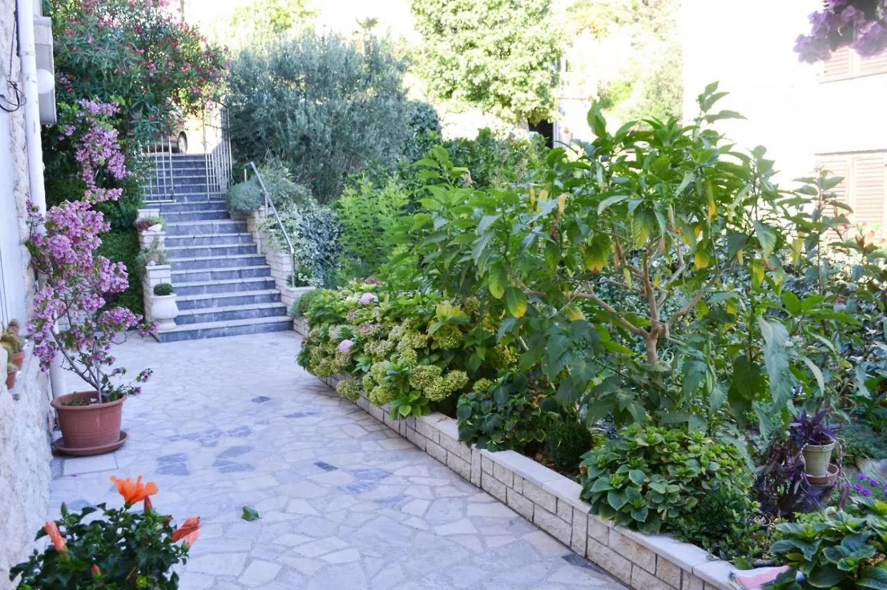 Apartment In Supetarska Draga With Sea View, Terrace, Air Conditioning, Wifi 4551-3 0*,  크로아티아